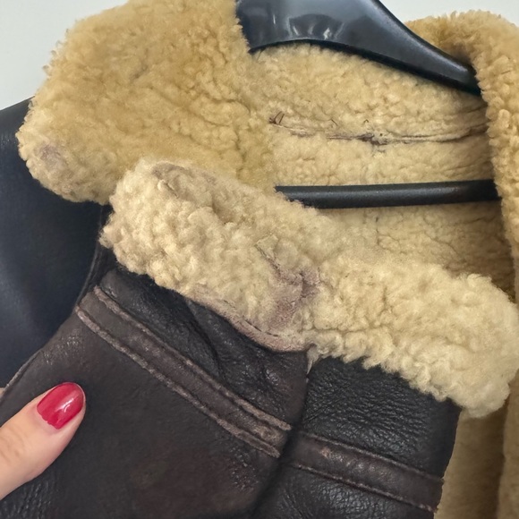 Men's Shearling Leather Bomber Jacket - Brown - Picture 3 of 8
